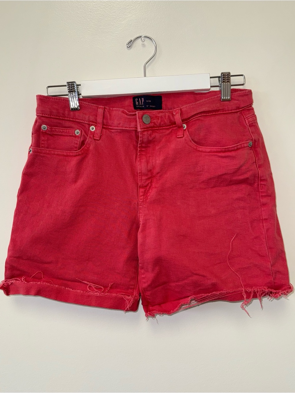 GAP (6) Coral Denim Jean Shorts with 5" Inseam